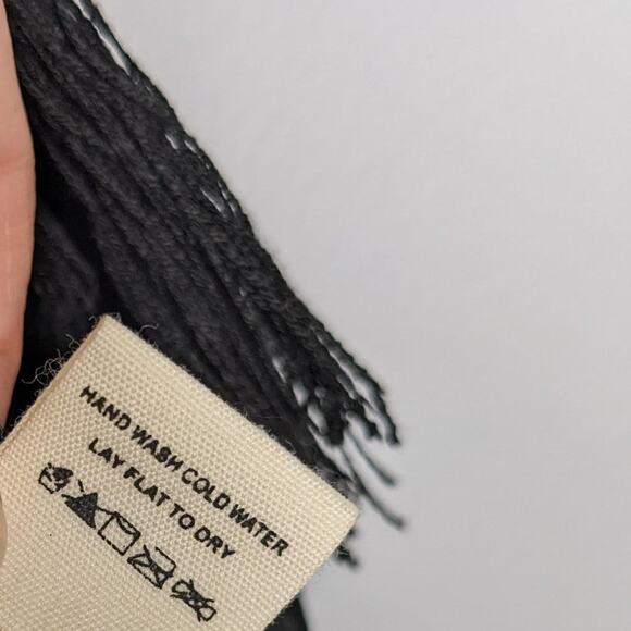 M. Rena Black Long Sleeve Fringe Cardigan Open Front Knit Size M NWT - Picture 6 of 7